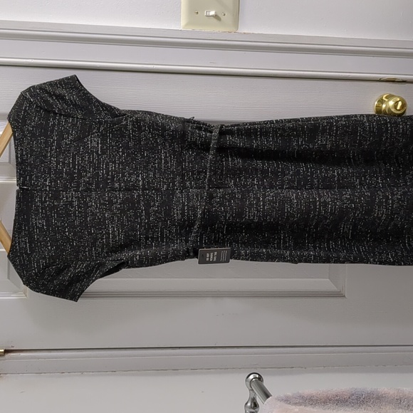 NWT Express Belted Black Dress, New With Tags, Size Small - Picture 4 of 5
